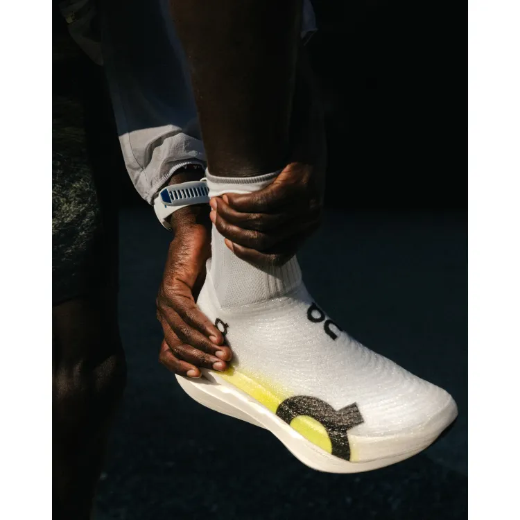 Cloudboom Strike LS White | Lime