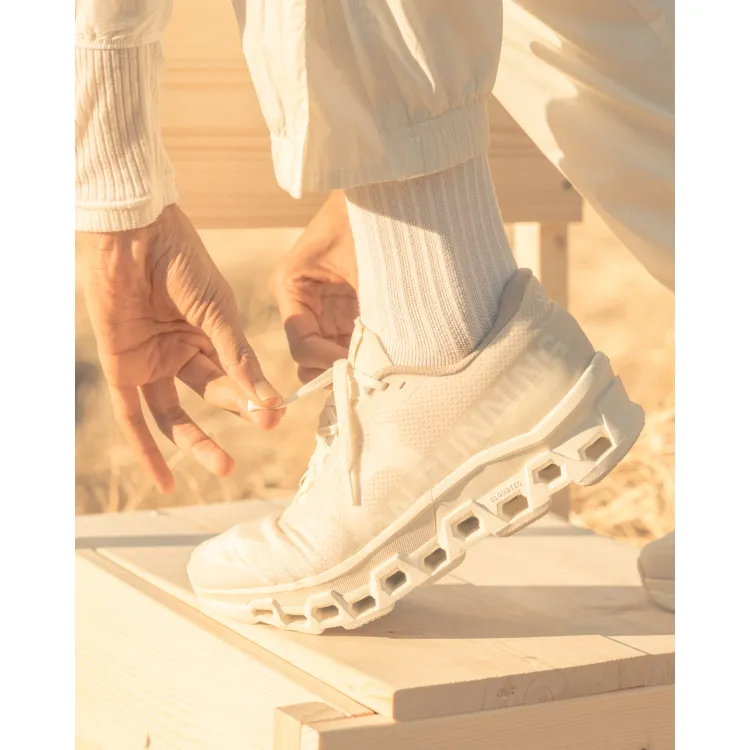 Men's Cloudmonster 2 INVINCIBLE Ivory | White
