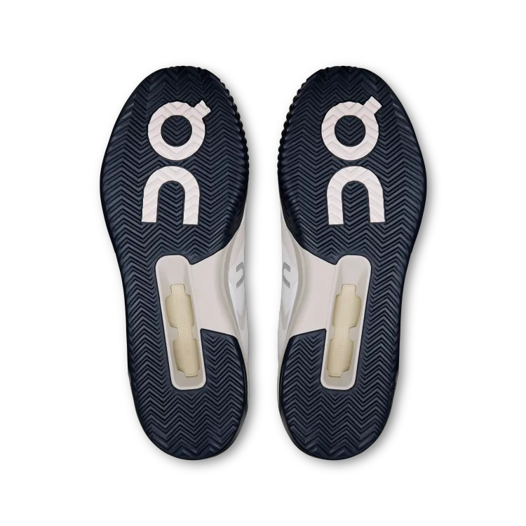 Men's THE ROGER Advantage Pro Clay White | Cream